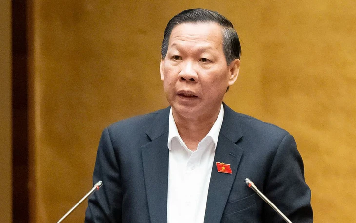 Bộ trưởng Xây dựng: Đồng chí này lên bí thư, đồng chí kia lên chủ tịch, hết nhiệm kỳ lại điều chỉnh - Ảnh 3.