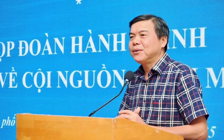 Đoàn tuyên giáo - báo chí TP.HCM bắt đầu 'Hướng về cội nguồn Cách mạng' - Ảnh 4.