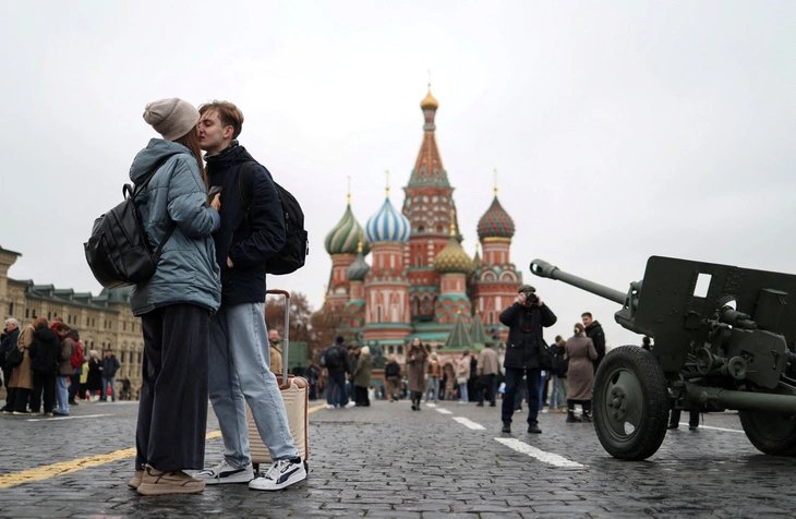 Tin tức thế giới 9-11: Mỹ hy vọng mở cửa chính phủ tạm thời; Philippines đón siêu bão Fung-Wong - Ảnh 4.