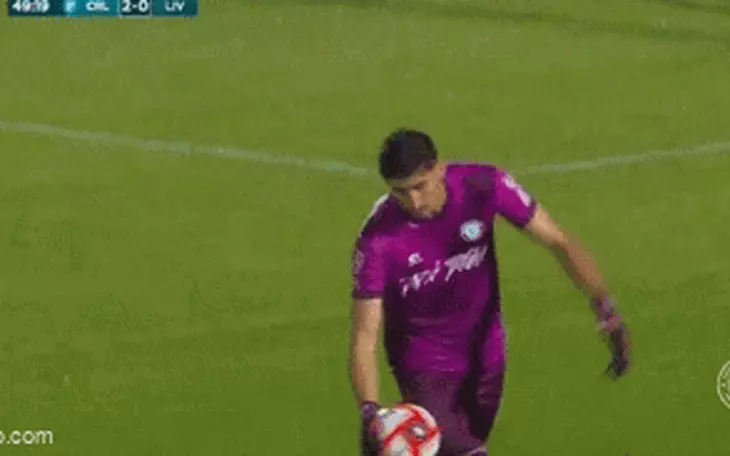 Ronaldo lại sút phạt đền... ghi bàn thắng thứ 953 trong sự nghiệp - Ảnh 2.