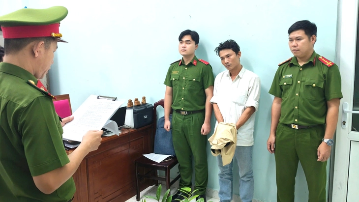 cán bộ - Ảnh 1.