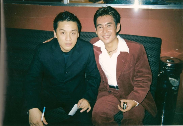 Ca sĩ cùng thời Đan Trường, nay sống một mình trong căn nhà 2.000 cây vàng - Ảnh 1.