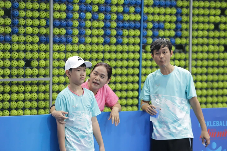 Nội dung 'Gia đình' lần đầu được đưa vào Giải pickleball báo Phụ Nữ TP.HCM - Ảnh 1.