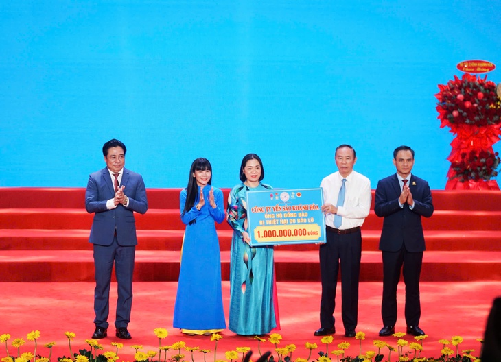 Yến sào Khánh Hòa là biểu tượng văn hóa, kinh tế của tỉnh Khánh Hòa- Ảnh 1. Yến sào Khánh Hòa là biểu tượng văn hóa, kinh tế của tỉnh Khánh Hòa - Ảnh 1.