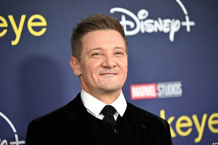 Jeremy Renner - Ảnh 1.