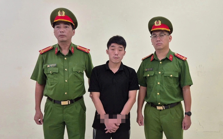 Bị tạm giam, TikToker 'Dù Bầu Trời' cũng đổ lỗi do TikTok không cảnh báo - Ảnh 2.