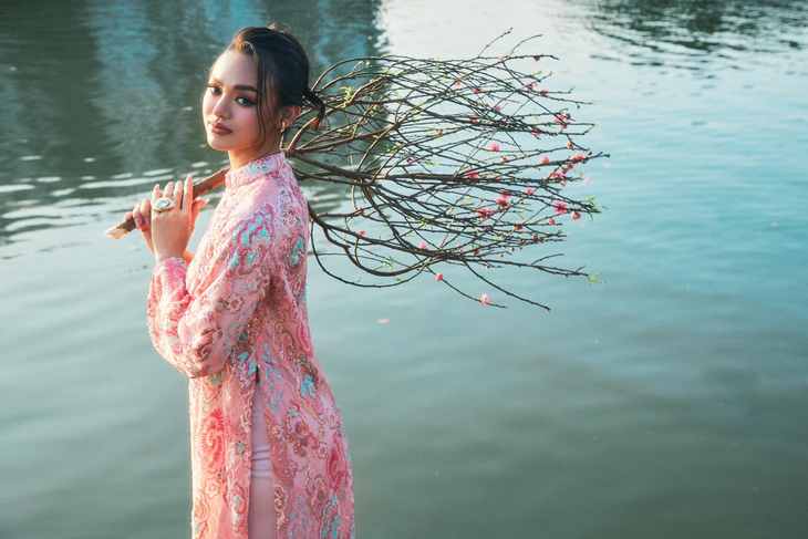 Miss Cosmo  - Ảnh 1.