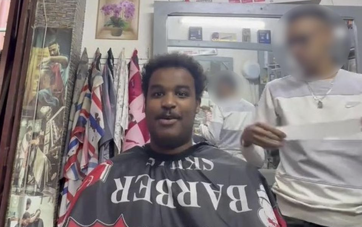 TikToker Việt gây tranh cãi vì bình luận 'hoa hậu Campuchia 6' - Ảnh 4.