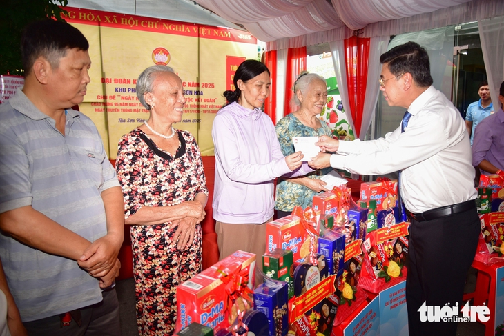 Phường Tân Sơn Hòa tổ chức Ngày hội Đại đoàn kết với nhiều hoạt động gần dân, thiết thực - Ảnh 1.