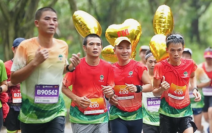 Tiền Phong Half Marathon 2025 ra mắt 'Hành trình xanh' - Ảnh 4.