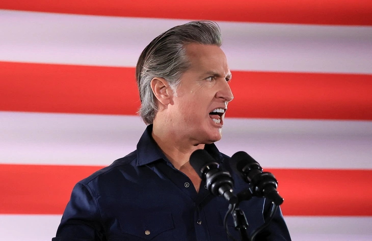 Thống đốc California đến Texas "vào hang ghẹo cọp" - Ảnh 1. California - Ảnh 1.