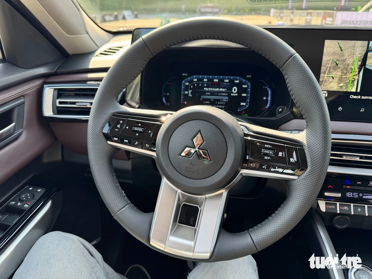 Mitsubishi Destinator - Ảnh 11.