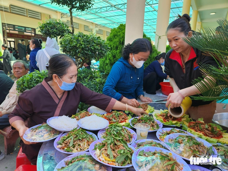 Đức Bổn Sư - Ảnh 4.