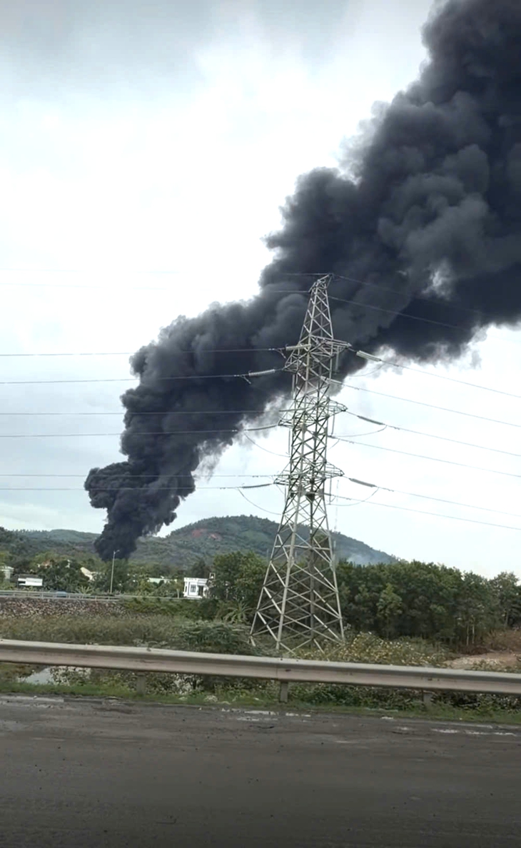 nhựa đường - Ảnh 1.