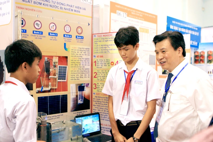 Công khai dự án khoa học kỹ thuật dự thi cấp quốc gia để tăng giám sát xã hội - Ảnh 1.