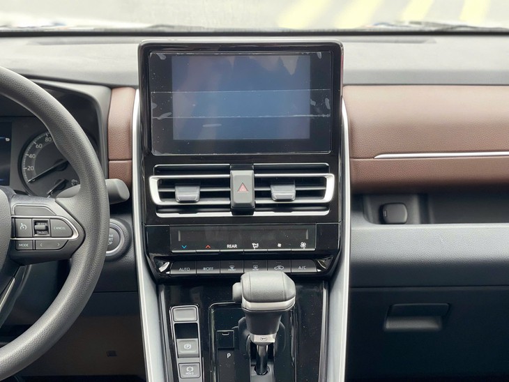 Toyota Innova Cross - Ảnh 6.