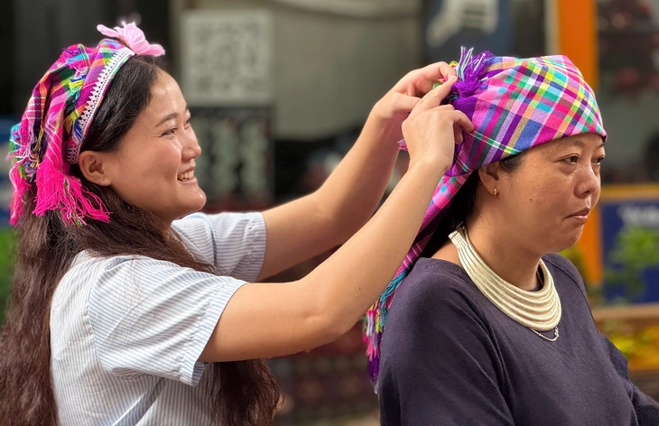 Những sinh viên Mông lan tỏa văn hóa dân tộc - Ảnh 2.