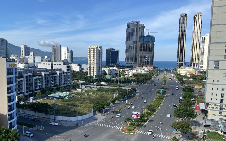 Bảng giá đất ở 25 phường tại Gia Lai tăng mạnh, có nơi gần gấp đôi - Ảnh 2.