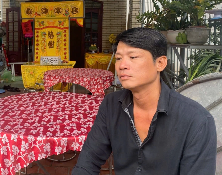 Con trai ca sĩ kín tiếng của Thương Tín - Ảnh 1.