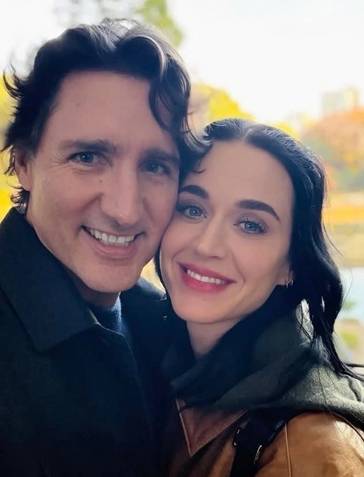 Katy Perry - Ảnh 2.