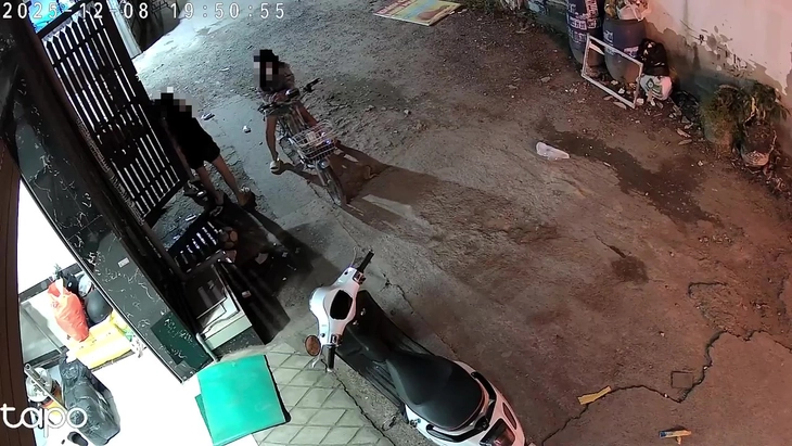 cướp đôi bông tai - Ảnh 4.