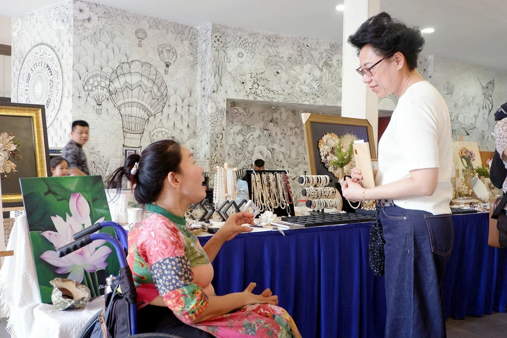 người khuyết tật - Ảnh 5.