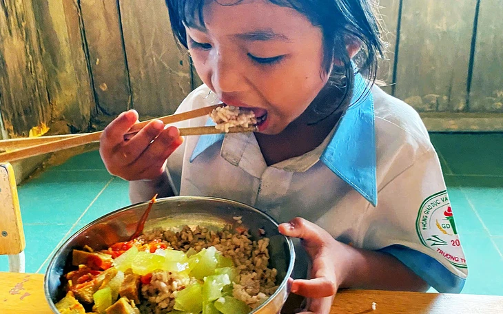 Từ thiện phải minh bạch - Ảnh 1.