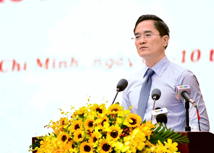 Cửa ngõ - Ảnh 1.