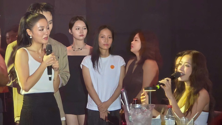 Văn Mai Hương rất đàn bà trong album mới 'Giai nhân' - Ảnh 3. Văn Mai Hương - Ảnh 3.