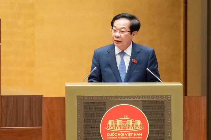 viên chức - Ảnh 1.