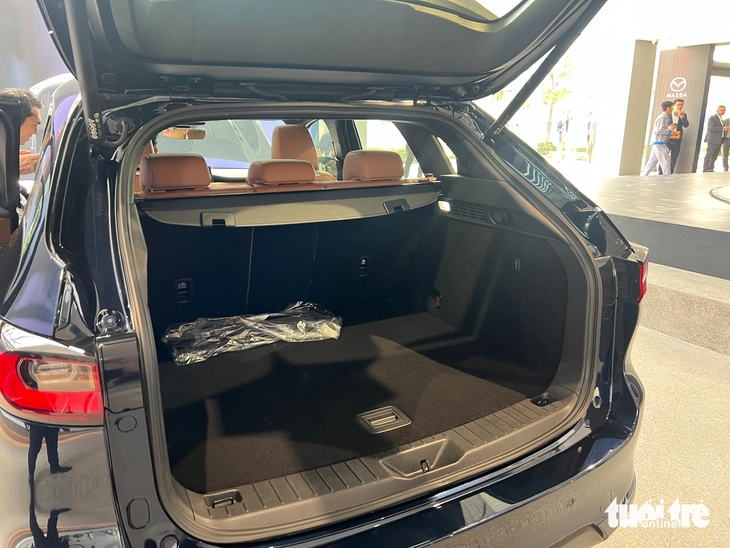 Mazda CX-60 - Ảnh 10.