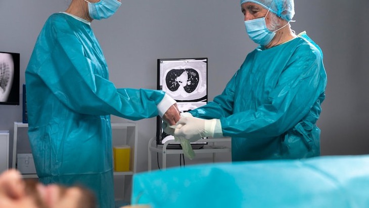 Vì sao Mỹ ghép tạng heo cho người nhưng cấm tạo tạng người trong heo? - Ảnh 2.