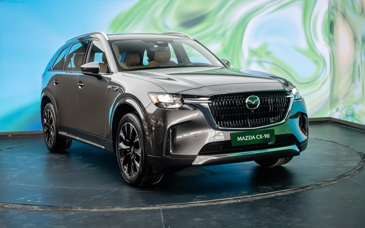 Mazda CX-90 bán ở Việt Nam với giá gần 2,5 đồng, giao hàng từ giữa năm - Ảnh 9.