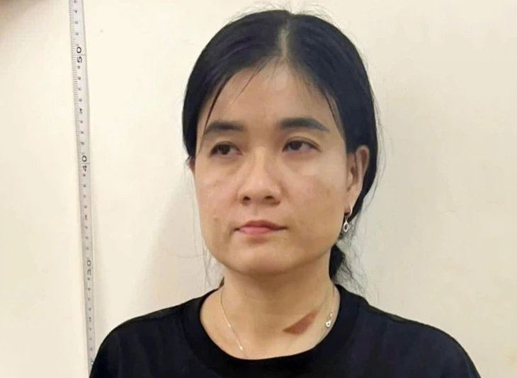 Người phụ nữ dùng xyanua sát hại người tình rồi lao xe xuống đèo Bảo Lộc bị truy tố tội giết người - Ảnh 1.