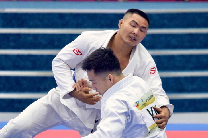 SEA Games 33 ngày 12-12: Bắn súng giành HCV đầu tiên trong ngày - Ảnh 1.