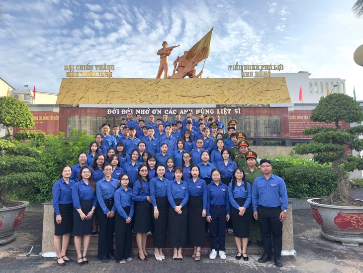 Tuổi trẻ Cần Thơ phát huy sáng kiến, góp phần xây dựng thành phố - Ảnh 2.