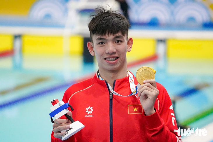 Giành HCV SEA Games, Huy Hoàng vẫn xin lỗi người hâm mộ - Ảnh 1.