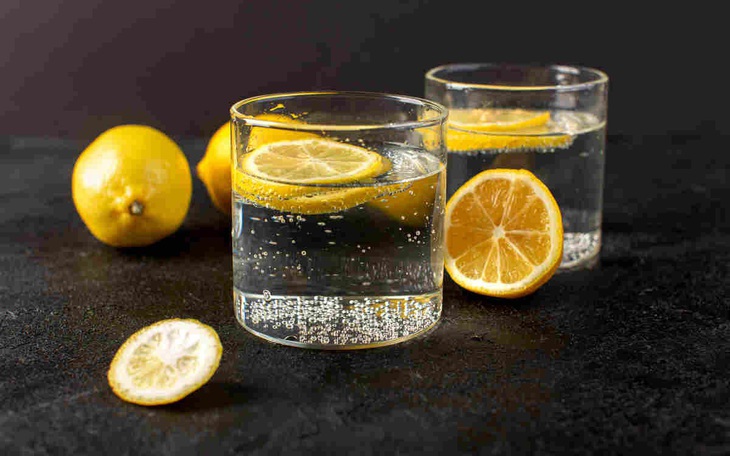 Trời nhiều mây thì tia UV mạnh lên hay yếu đi? - Ảnh 2.