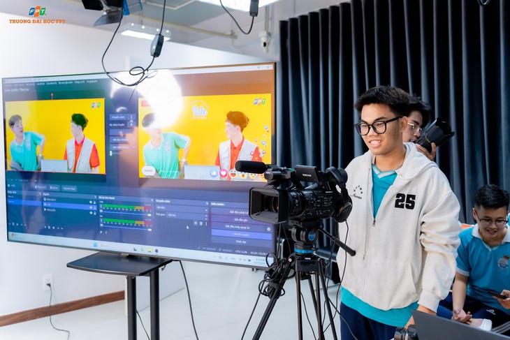 Chuỗi Open Day Trường ĐH FPT thu hút đông đảo học sinh THPT - Ảnh 4.