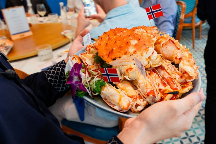 cua hoàng đế - Ảnh 1.