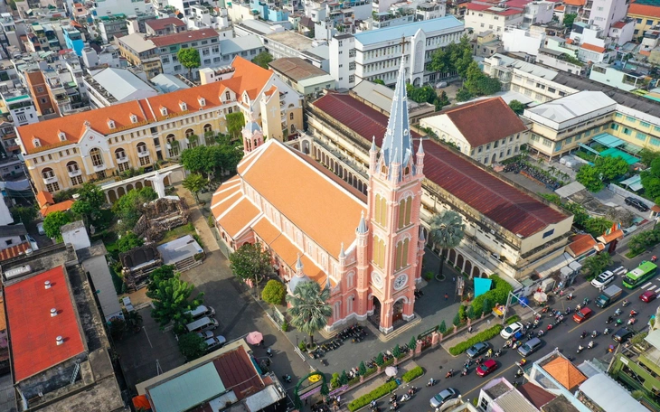 Triển khai không gian âm nhạc, kiến trúc từ hồ Con Rùa đến công viên Phan Đình Phùng  - Ảnh 2.