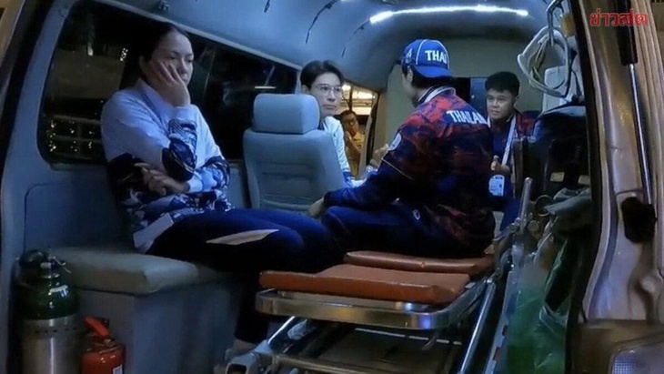 8 VĐV chủ nhà Thái Lan nhập viện vì ngộ độc thực phẩm ở SEA Games 33 - Ảnh 1.