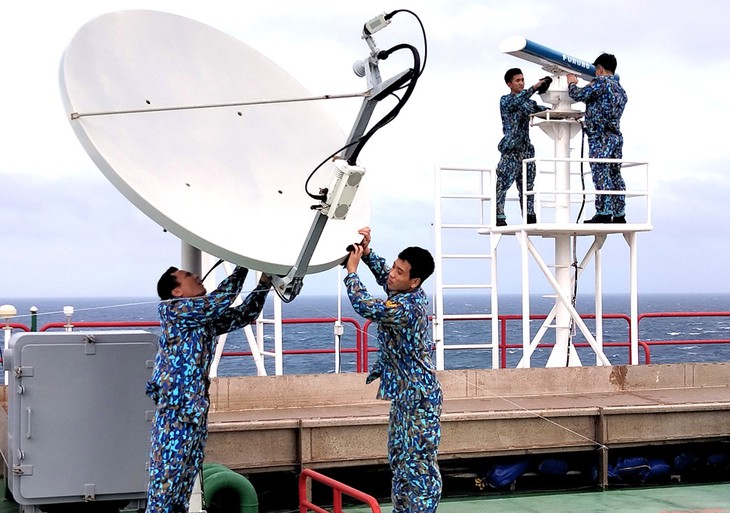 Ngày giỗ 3 liệt sĩ của nhà giàn DK1/6 hi sinh trong trận bão Faith năm 1998 - Ảnh 2. nhà giàn - Ảnh 2.