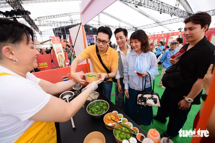 Trịnh Kim Chi khiến chồng mê phở, Mỹ Uyên nhớ món cơm phở ngộ ngộ - Ảnh 3. Trịnh Kim Chi - Ảnh 3.