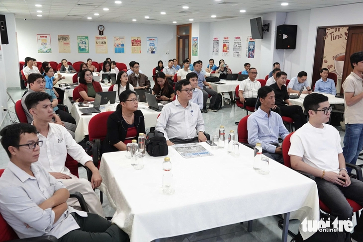 truyền thông - Ảnh 3.