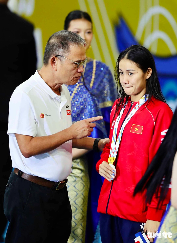 Lãnh đạo nói gì khiến Mỹ Tiên bật khóc sau khi nhận HCB SEA Games 33? - Ảnh 1.