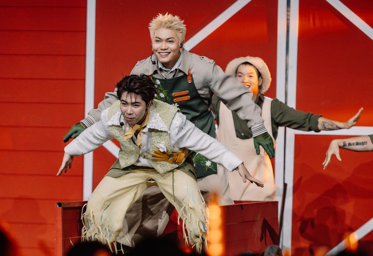 Anh trai say hi - Ảnh 7.