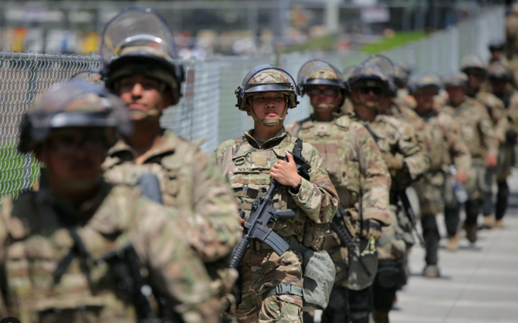 Ông Trump ra lệnh phong tỏa tàu chở dầu ra vào Venezuela, căng thẳng leo thang - Ảnh 3.