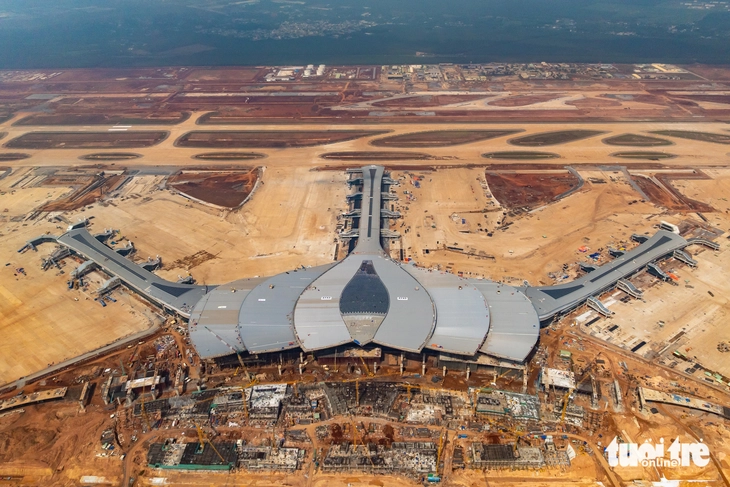 Cận cảnh công trường sân bay Long Thành 'chạy nước rút' đón máy bay thân rộng lần đầu tiên - Ảnh 2. LONG THÀNH - Ảnh 2.