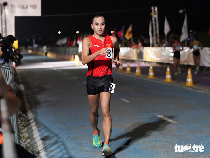 thành ngưng - Ảnh 2.